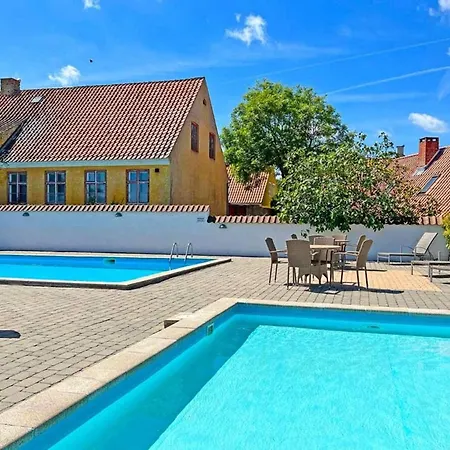 4 Person Holiday In Nyaraló Gudhjem